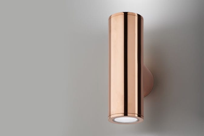 Plafoniera Ottone Esterno : Applique moderna da esterno in alluminio ottone up