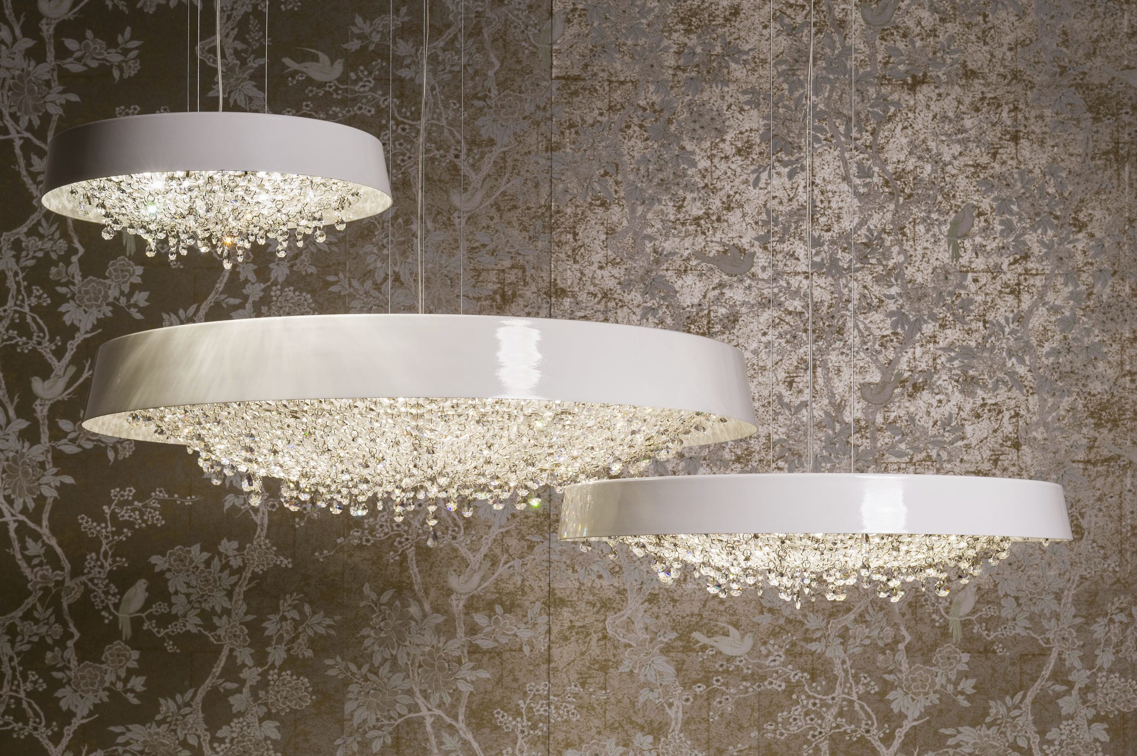Lampadario moderno / in cristallo / fatto a mano tondo manooi Lampadario ultramoderno