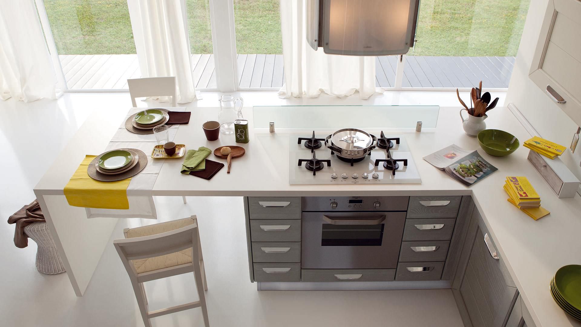 Cucina classica / in legno massiccio - CLAUDIA - CUCINE LUBE - Video Cucina classica / in legno massiccio - CLAUDIA - CUCINE LUBE - Video