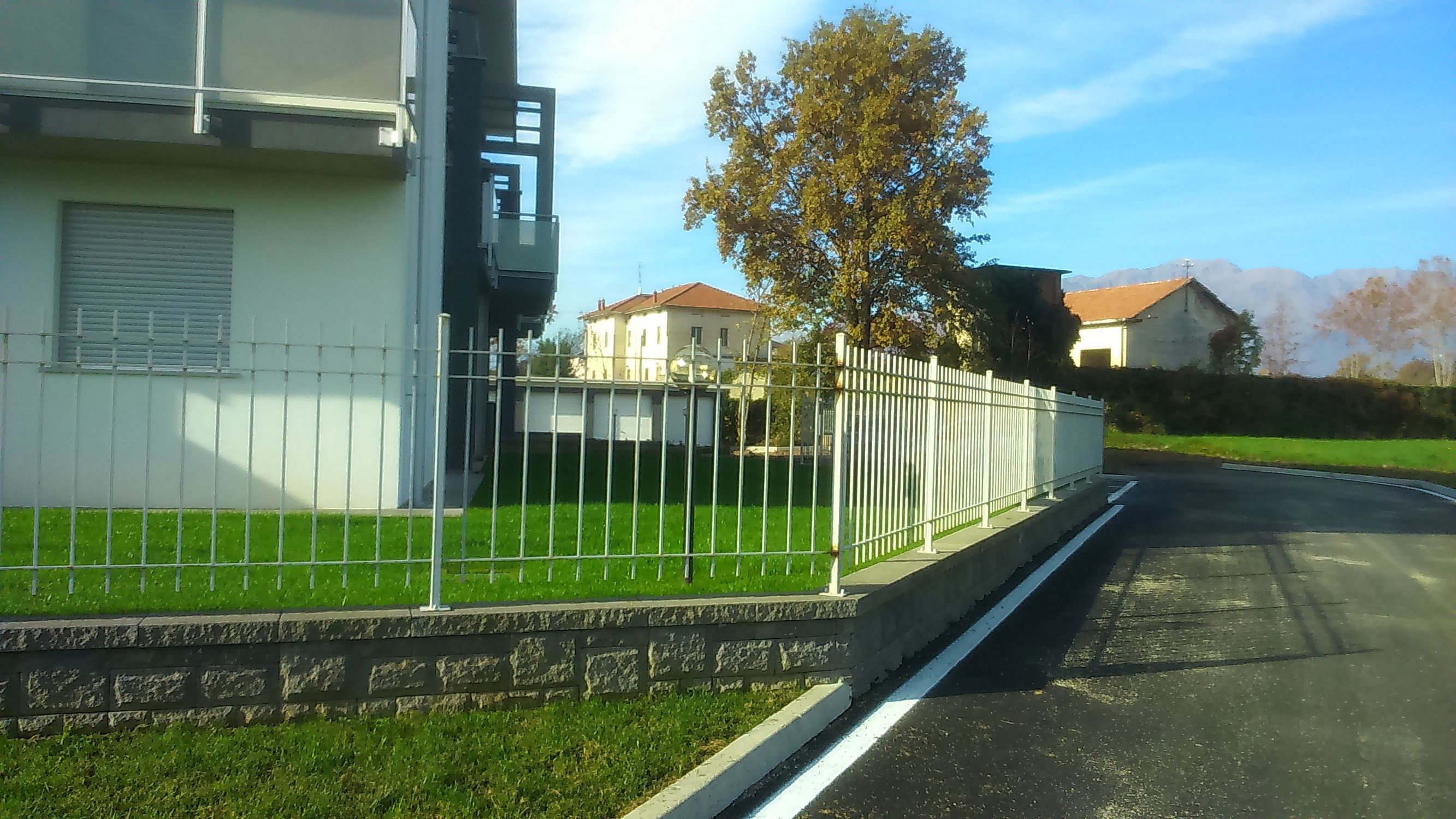 Blocco di calcestruzzo pieno / per muro di contenimento / per ...