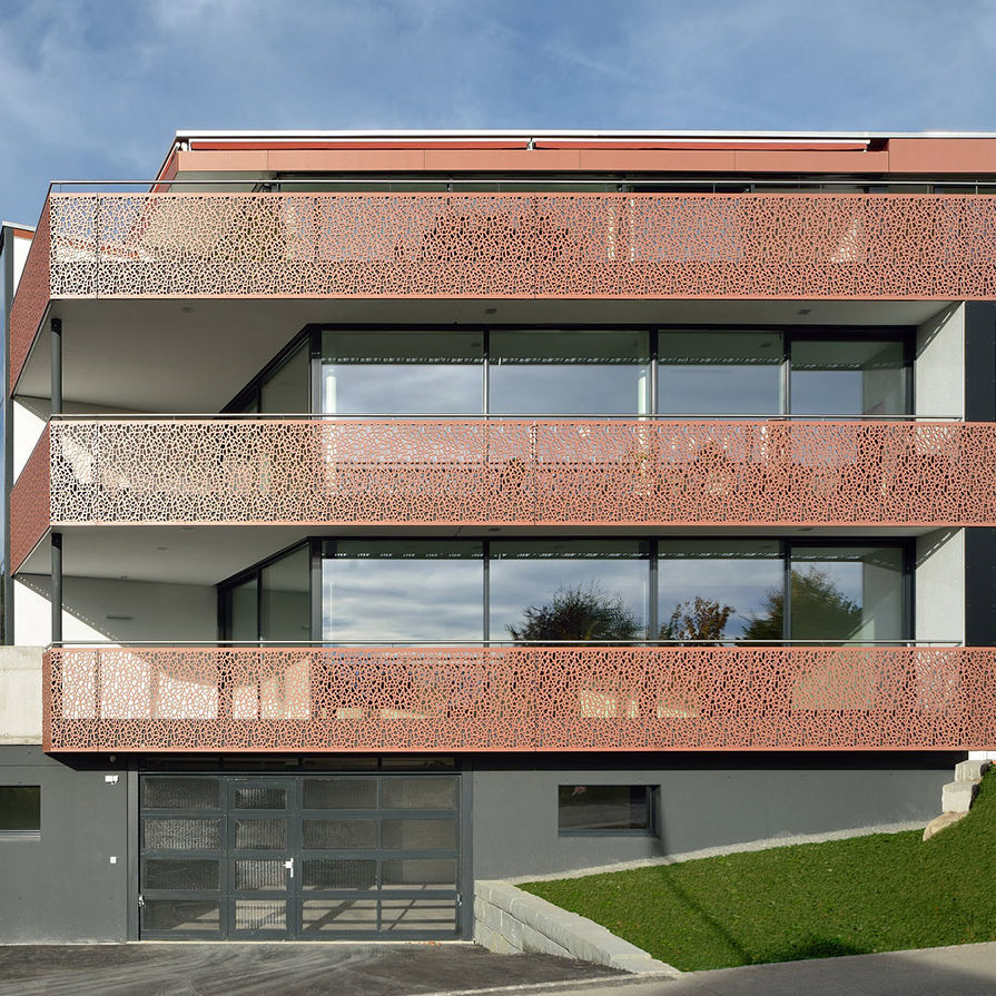 Ringhiera in legno / a pannelli / per balcone minergie p eco mfh ...