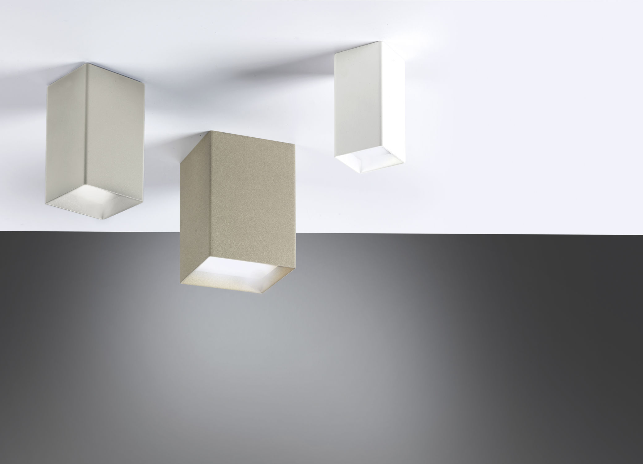 Plafoniera A Led Quadrata : Plafoniera moderna quadrata in metallo verniciato led