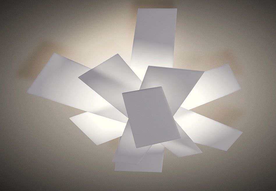 Plafoniere Foscarini : Plafoniera design originale in metallo laccato metacrilato