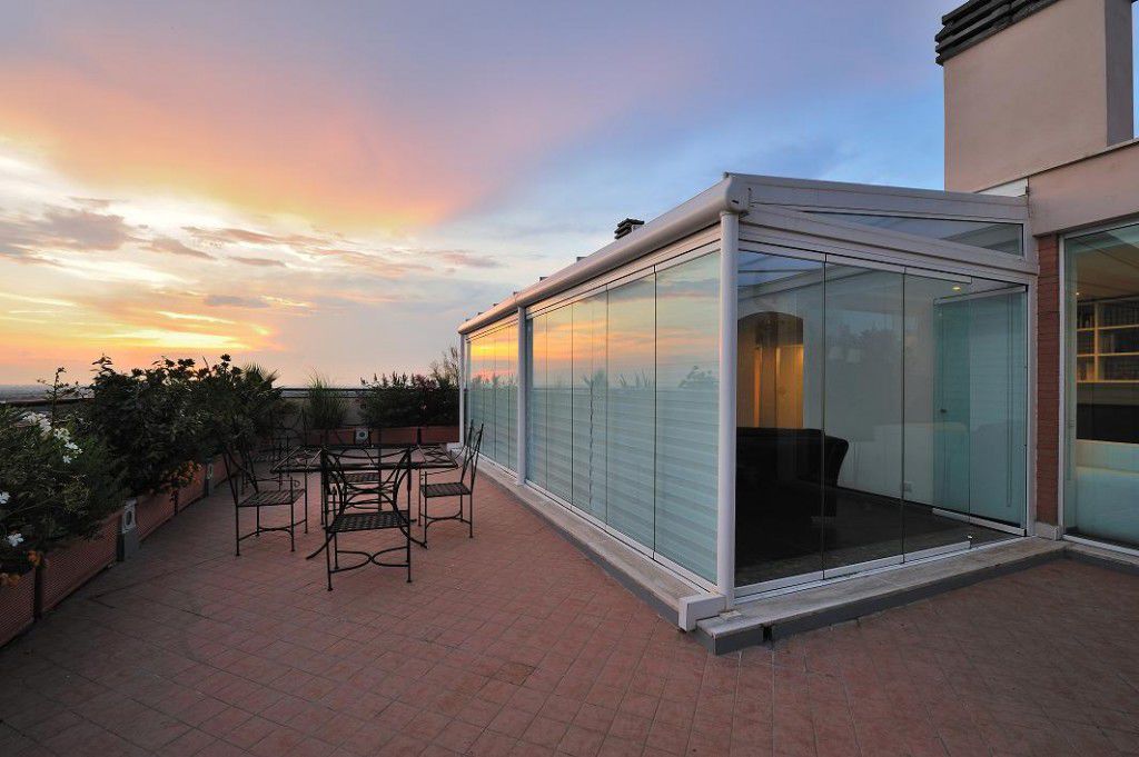 Vetrata scorrevole impilabile / in alluminio tuttovetro sunroom ... Vetrate pieghevoli tutto vetro prezzi