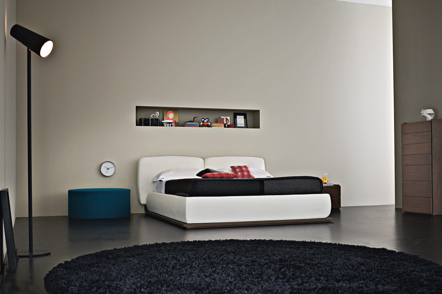 Testata del letto matrimoniale: letto matrimoniale con la testata ...