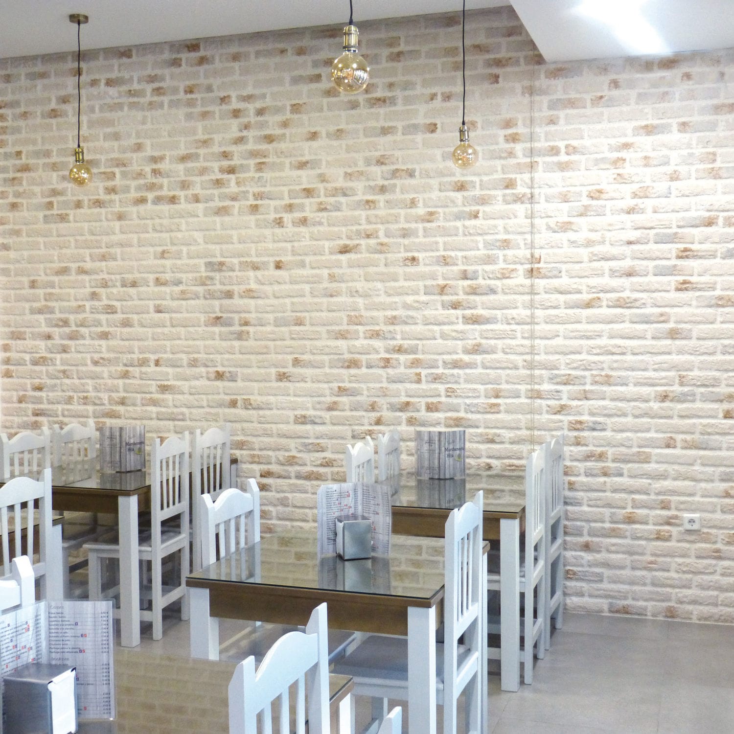 Rivestimento murale in calcestruzzo / per uso residenziale / a ...
