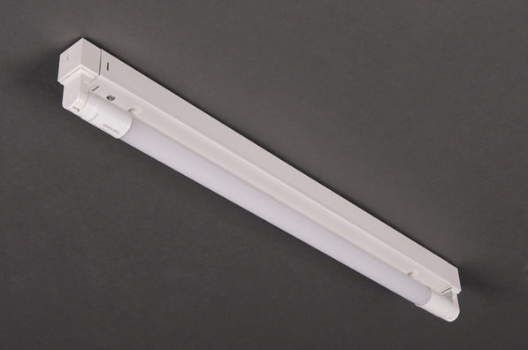Plafoniere Da Esterno Slim : Plafoniera moderna tubolare in alluminio led slim climar s.a.