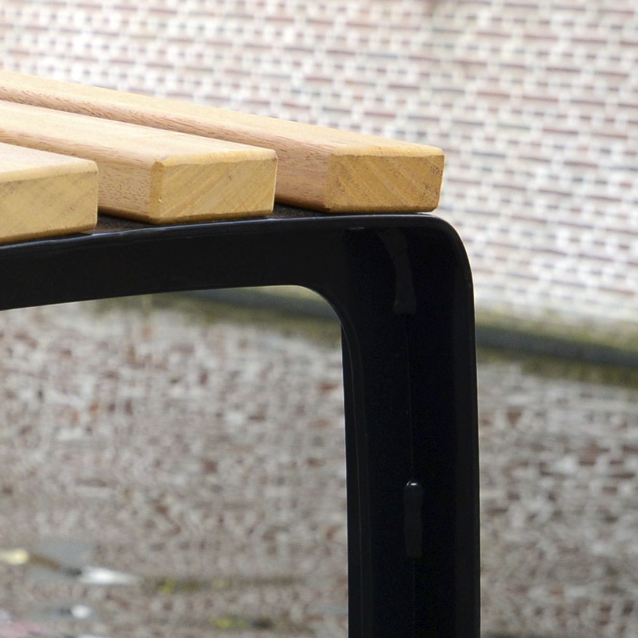 Sgabello moderno / in legno / in acciaio / per spazio pubblico ... Disegno Legno camino