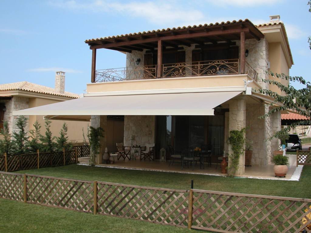 Tenda da sole a proiezione / a cassonetto / manuale / a motore ... Tende da sole per giardino