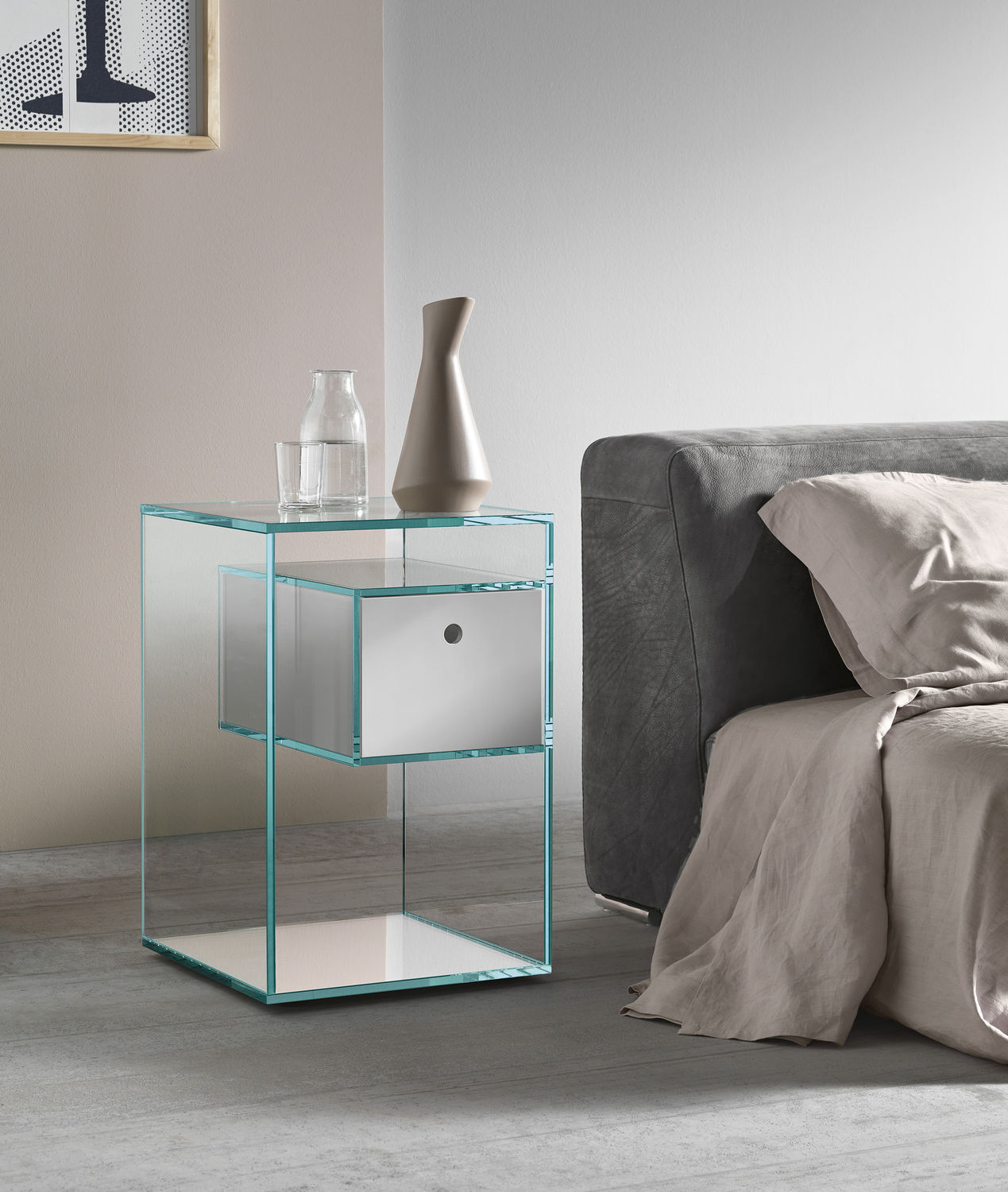 Comodino / moderno / in vetro / rettangolare liber by luca ... Comodini moderni di design