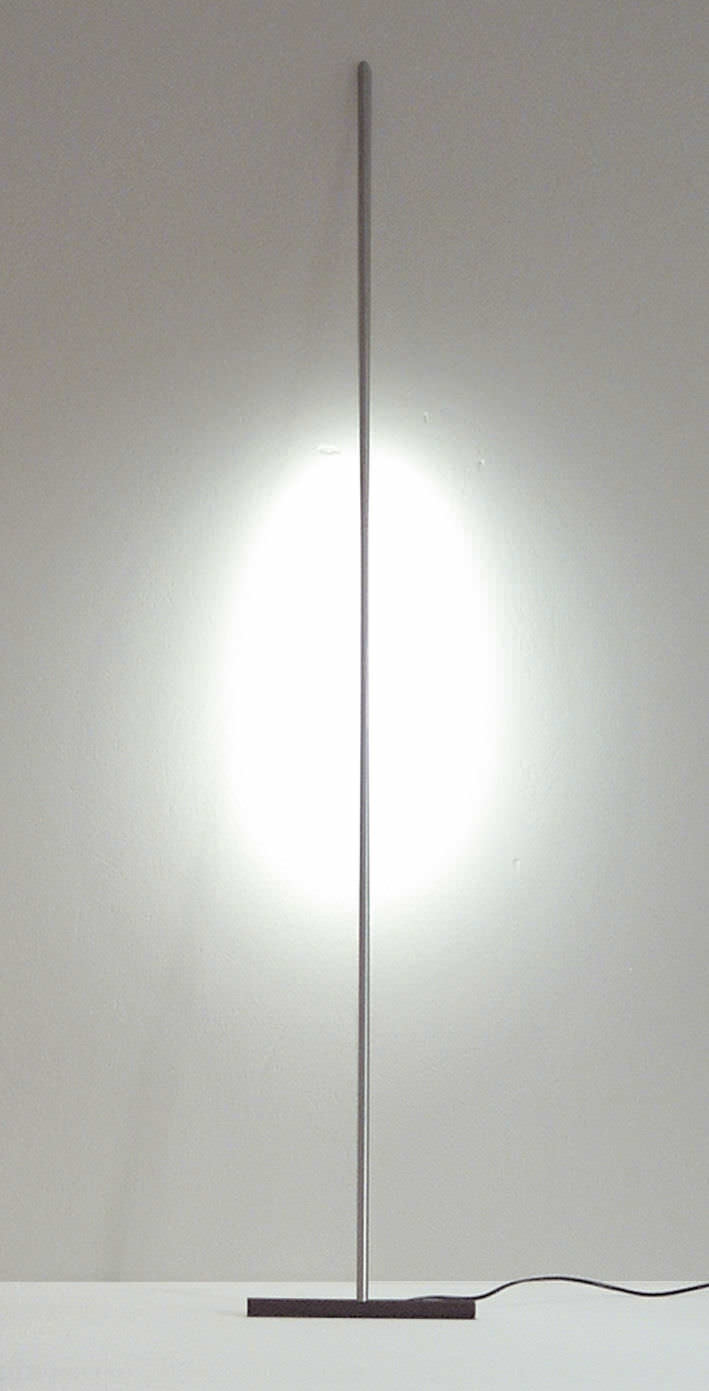 Lampada da terra / design originale / in alluminio / da interno - T ... Lampada da terra / design originale / in alluminio / da interno - T ...