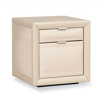 Comodino moderno / in pelle / in noce /...