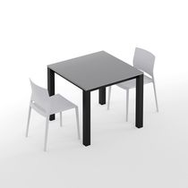 Sedia moderna / in tecnopolimero