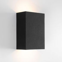 Applique moderna / in metallo / LED / rettangolare