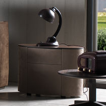 Comodino moderno / in pelle / ovale / con...