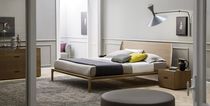 Letto matrimoniale / moderno / con testiera...