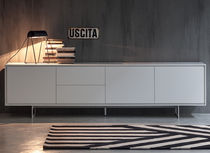 Credenza moderna / in legno laccato / in...
