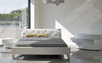 Letto matrimoniale / moderno / in tessuto