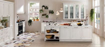 Cucina classica / in legno / con isola /...