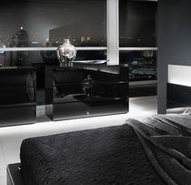 Letto matrimoniale / moderno / con base...