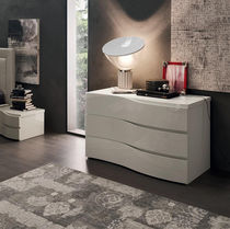 Cassettone moderno / in legno laccato /...
