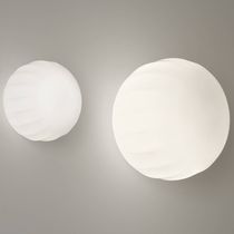 Applique moderna / in vetro soffiato / LED...