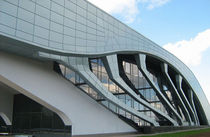 rivestimento di facciata in alluminio COLORCOAT PRISMA&reg; Euroclad Ltd