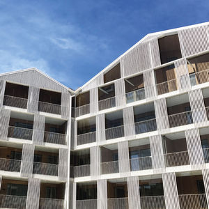 rivestimento di facciata in ceramica / lucido / opaco / in pannelli