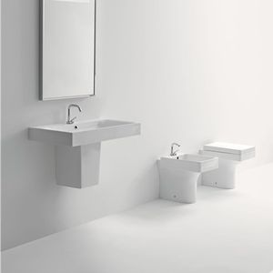 bidet sospeso / in ceramica / di Marc Sadler