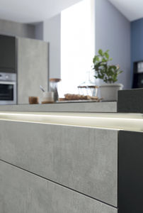 cucina moderna / in laminato / con isola / opaca