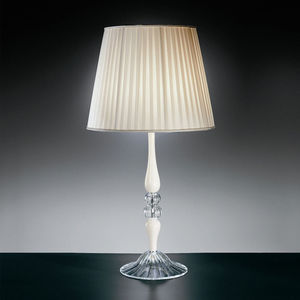 lampada da tavolo / classica / in vetro / in tessuto