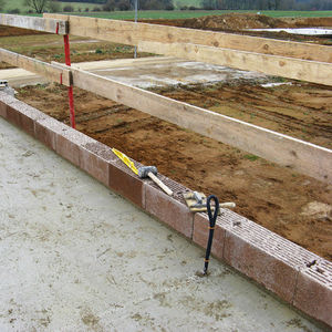 blocco di calcestruzzo pieno / per muro portante / per pilastro / per architrave