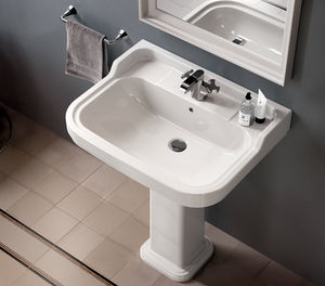 lavabo da terra / rettangolare / in ceramica / classico