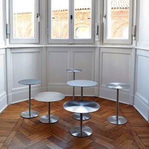 tavolo d'appoggio moderno / in acciaio inossidabile / tondo / contract