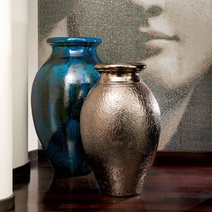 vaso moderno / in ceramica / fatto a mano