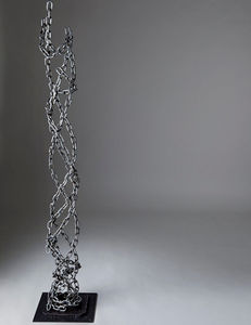 scultura in metallo