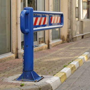 barriera di controllo accessi / a bilico / in acciaio / per spazio pubblico