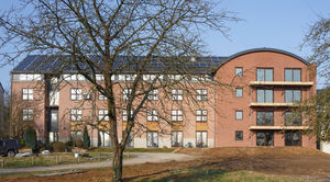 edificio prefabbricato / per alloggi collettivi / in legno / moderno