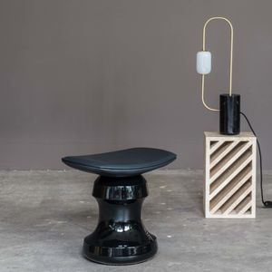 sgabello moderno / in pelle / in ceramica / nero