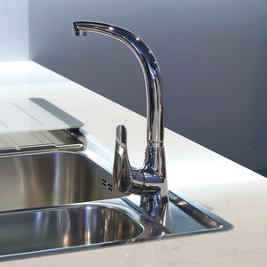 miscelatore in ottone cromato / da bagno / 1 foro / per hotel