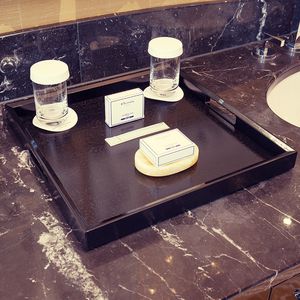 vassoio da servizio in quercia / in noce / per uso domestico