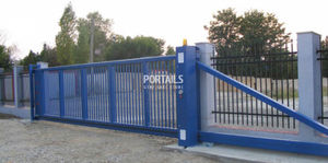 cancelli autoportanti / in acciaio / a sbarre / industriali