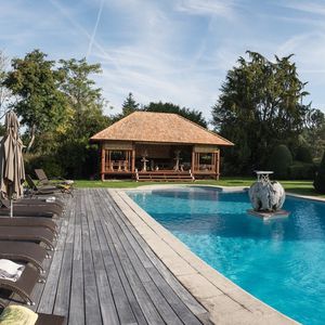 gazebo in legno / tetto in tegole / tetto in legno / per bar