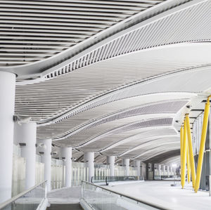 controsoffitto in metallo / a doghe / in pannelli / decorativo