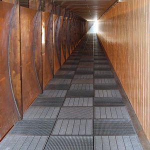 grigliato in acciaio galvanizzato / per passerella / per pavimento esterno / per gradini di scale