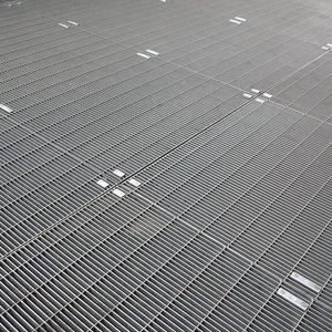 grigliato in acciaio galvanizzato / per pavimento esterno / di sicurezza / ad alta resistenza