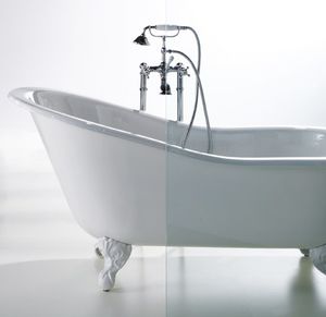 vasca da bagno su piedi / ovale / in ghisa / in porcellana