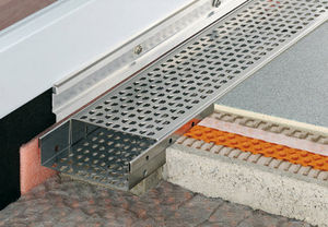 canaletta per terrazza / in acciaio inox / con griglie