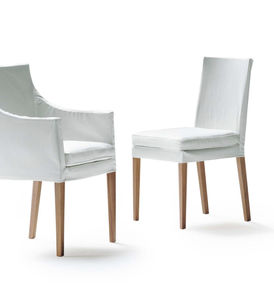 sedia moderna / imbottita / con rivestimento rimovibile / in tessuto