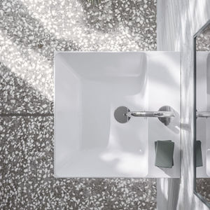 lavabo sospeso / rettangolare / in ceramica / moderno